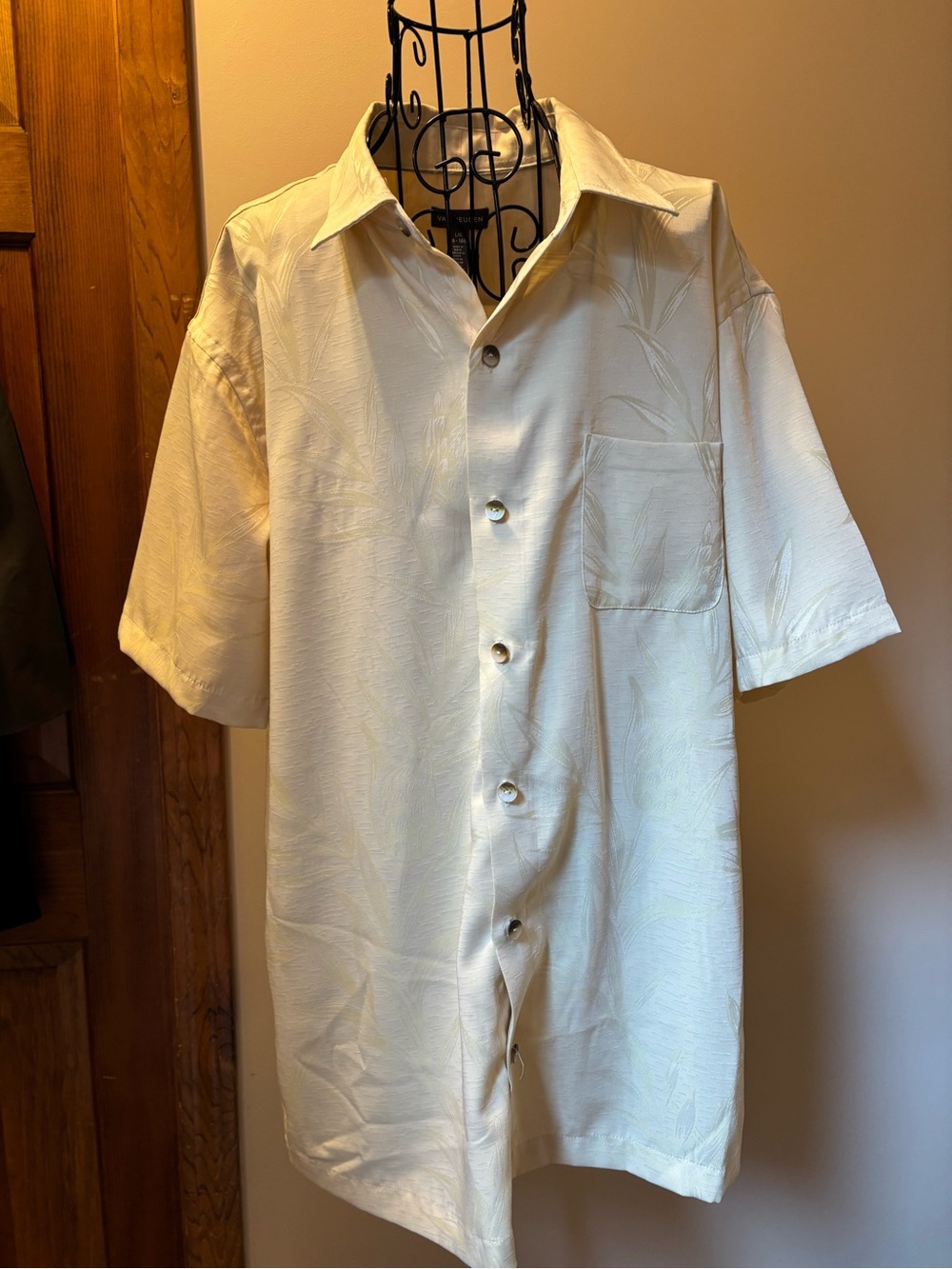 Van Heusen Pale yellow Short-Sleeve Island Vibes no tuck Shirt